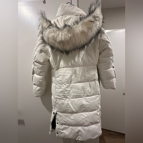 DKNY white coat - Picture 6 of 8